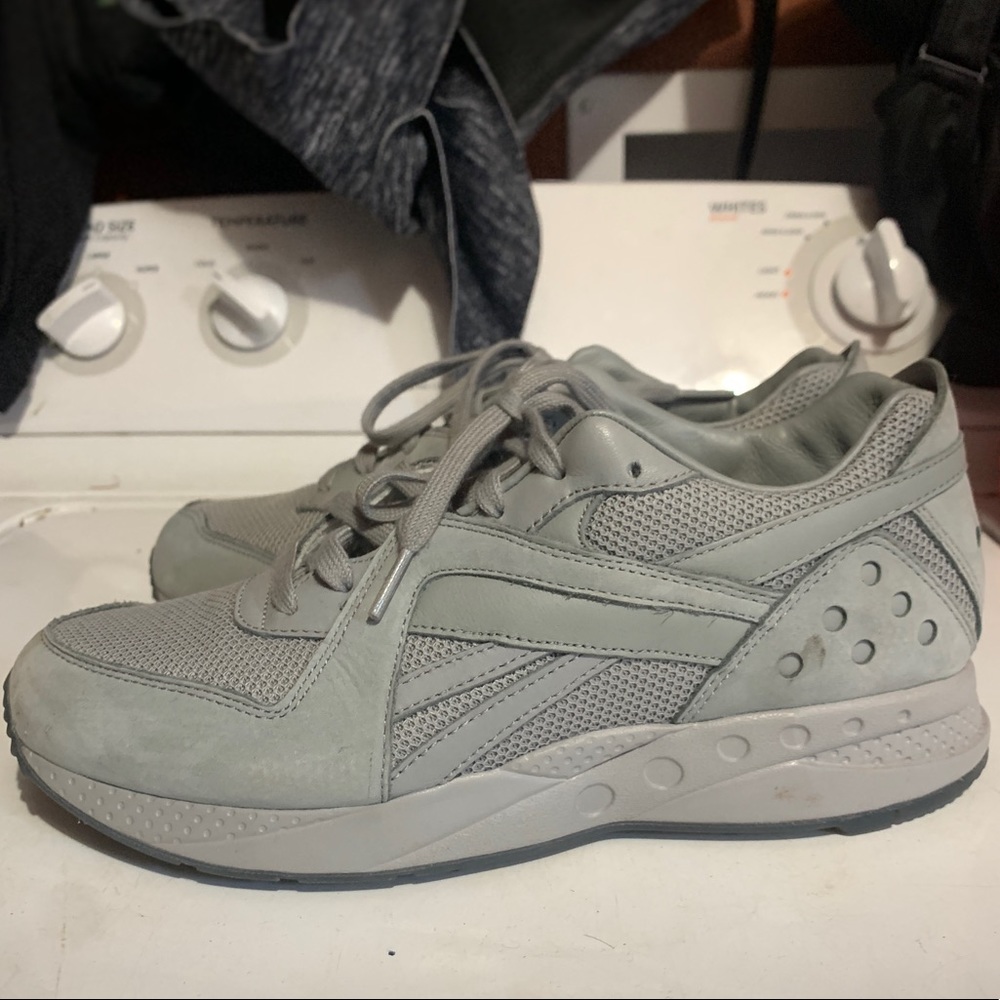 Reebok tennis shoes